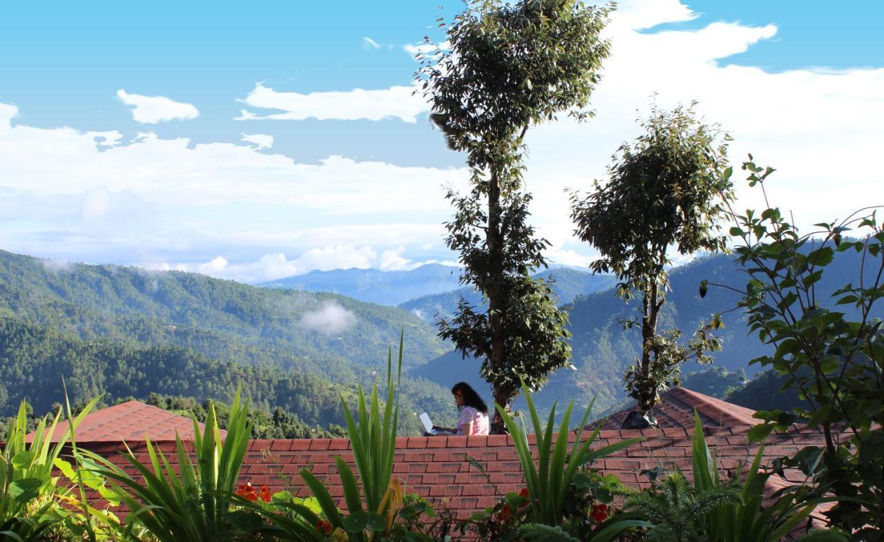 ทรีเฮาส์ รีสอร์ต Hotel มุกเตชวาร์ ภายนอก รูปภาพ